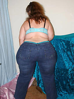 curvy hot mature in jeans