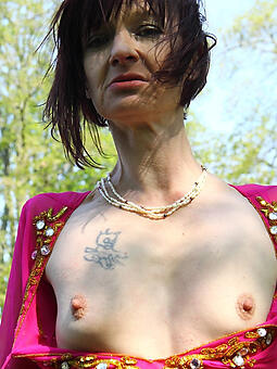 mature beauties moms with tiny tits